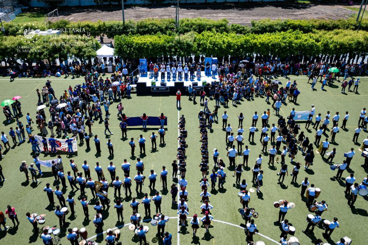 Realizan tercera edición del Día Internacional de La Juventud en San Miguel