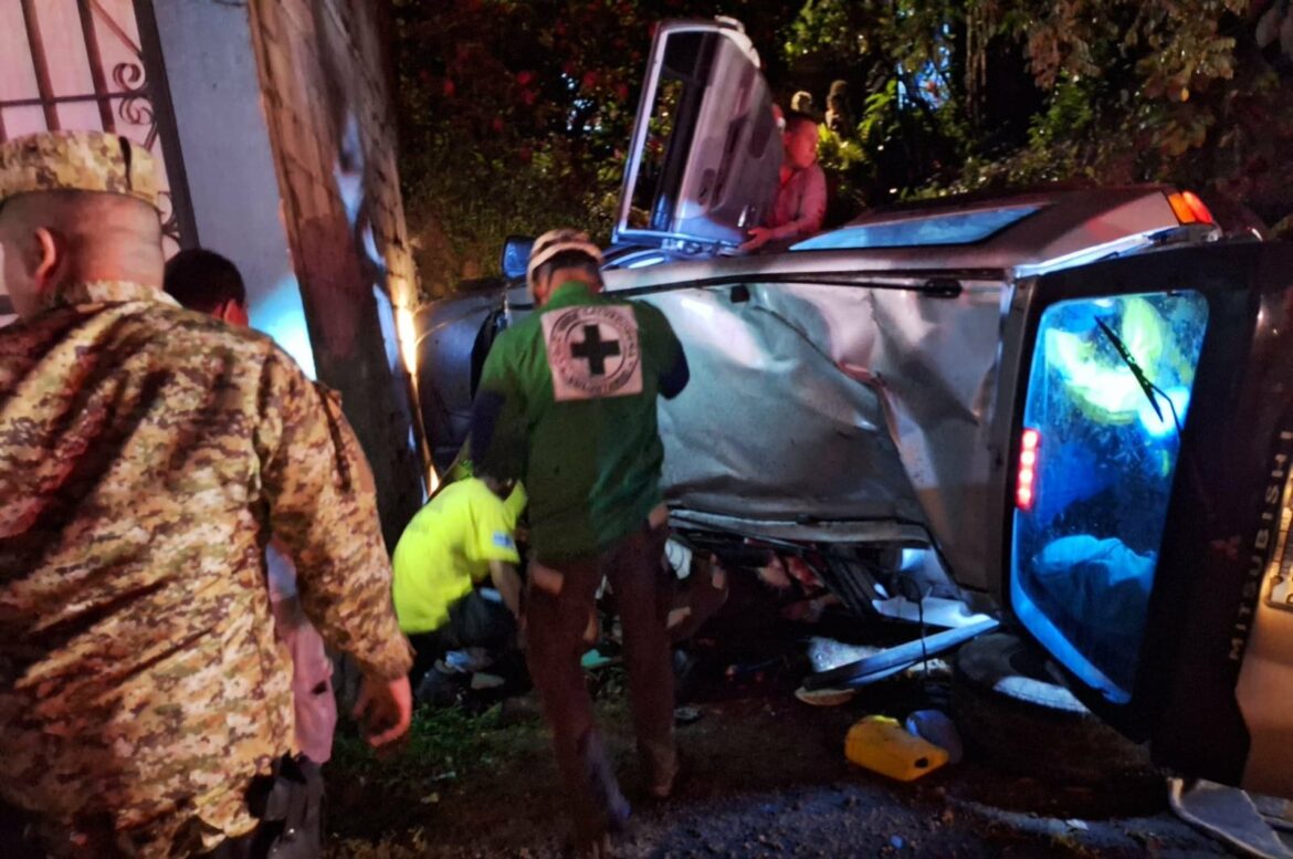 Una persona fallecida y cuatro lesionadas deja accidente de tránsito en la carretera Troncal del Norte
