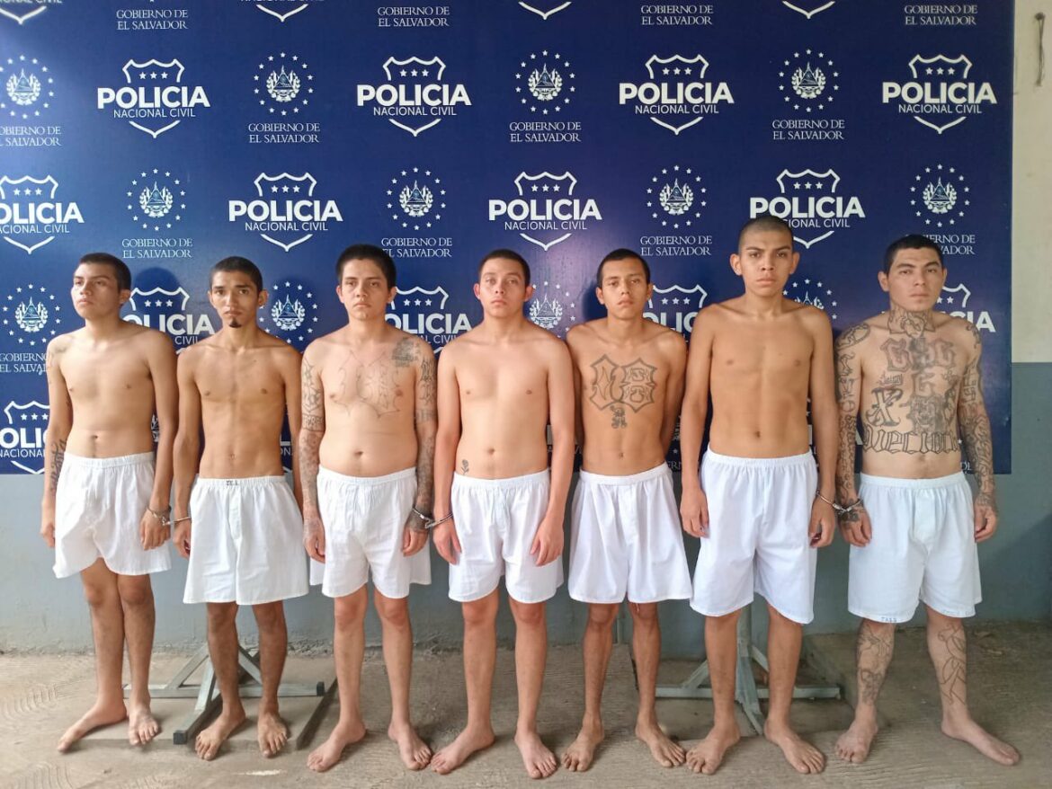 Identifican a los pandilleros responsables de asesinar a un hombre dentro de un Centro Penitenciario
