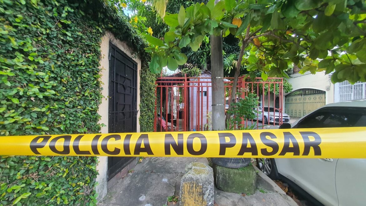 Mtro. Villatoro sobre doble crimen en colonia Satélite: «el caso esta en investigación, no es normal, no vamos a permitir ni vamos a tolerar ese tipo de asesinatos, esperamos pronto poner a los responsables hincados y ante la justicia»