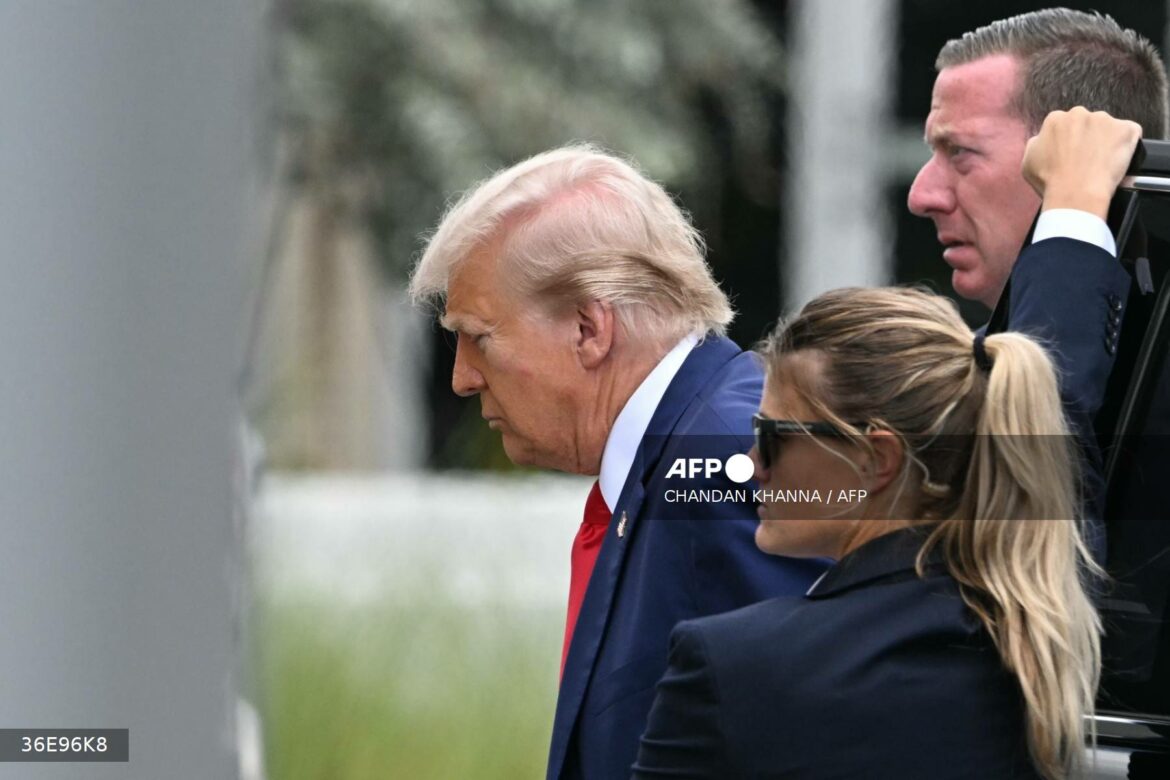 Juez rechaza solicitud de Trump para apartarle de caso de exactriz porno