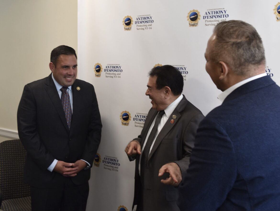 Dip. Carballo agradece al republicano, Anthony D’Esposito por la oportunidad dialogar sobre temas como seguridad