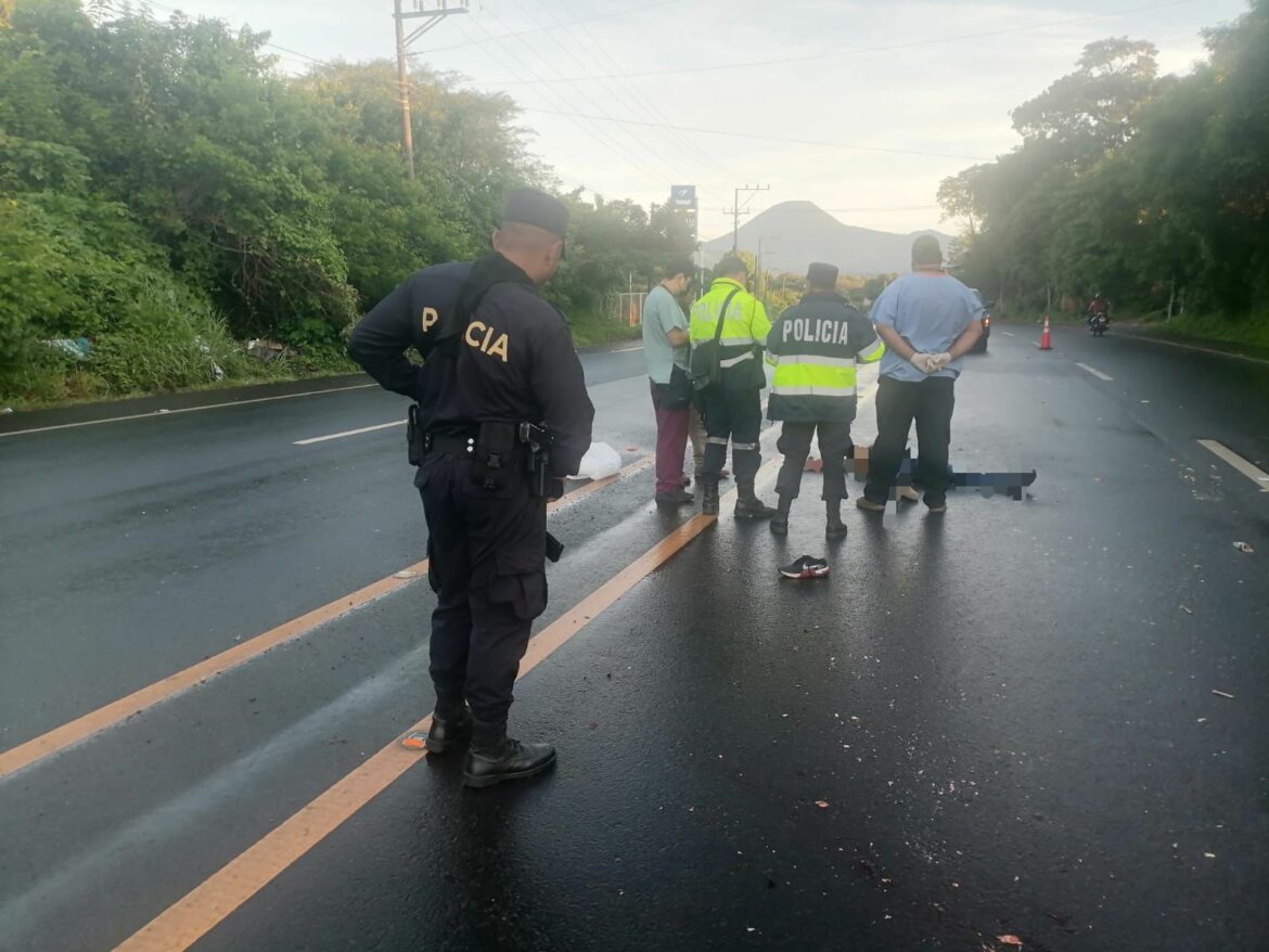 Hombre muere atropellado en Santa Ana