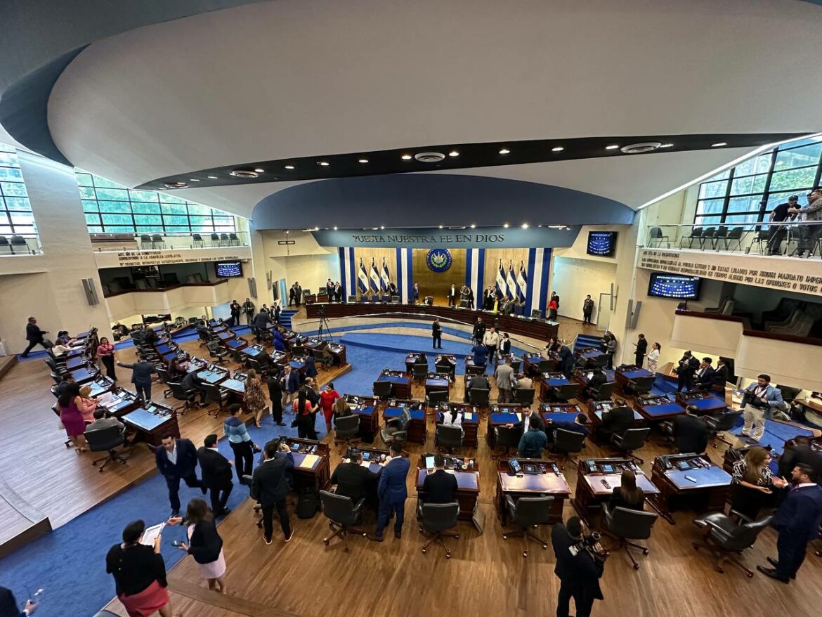 Diputados avalan incorporar recursos al Ministerio de Cultura