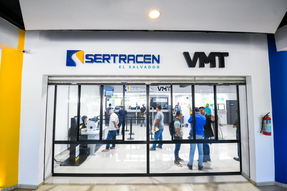 Inauguran sucursal de Sertracen en Sonsonate que beneficiará a 96 mil propietarios de vehículos