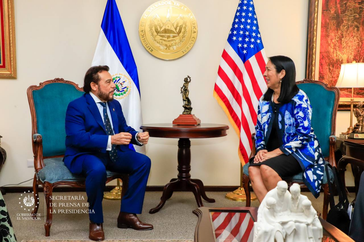 Vicepresidente Ulloa se reunió con representante de EE.UU. para la promoción de inversión extranjera en el país