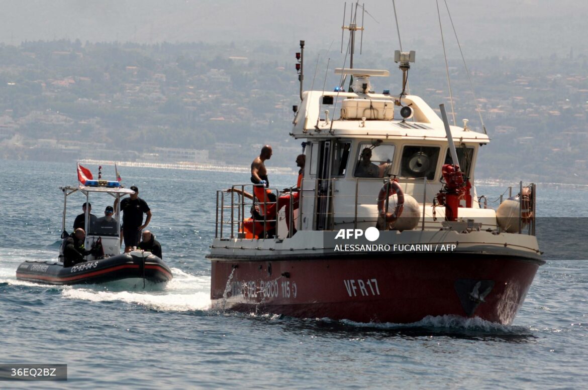 Italia abre una investigación por homicidio involuntario tras naufragio del yate de Lynch