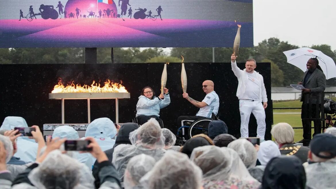 París acogerá a partir de este miércoles los Juegos Paralímpicos 2024 con una espectacular Ceremonia de Apertura en el corazón de la capital francesa
