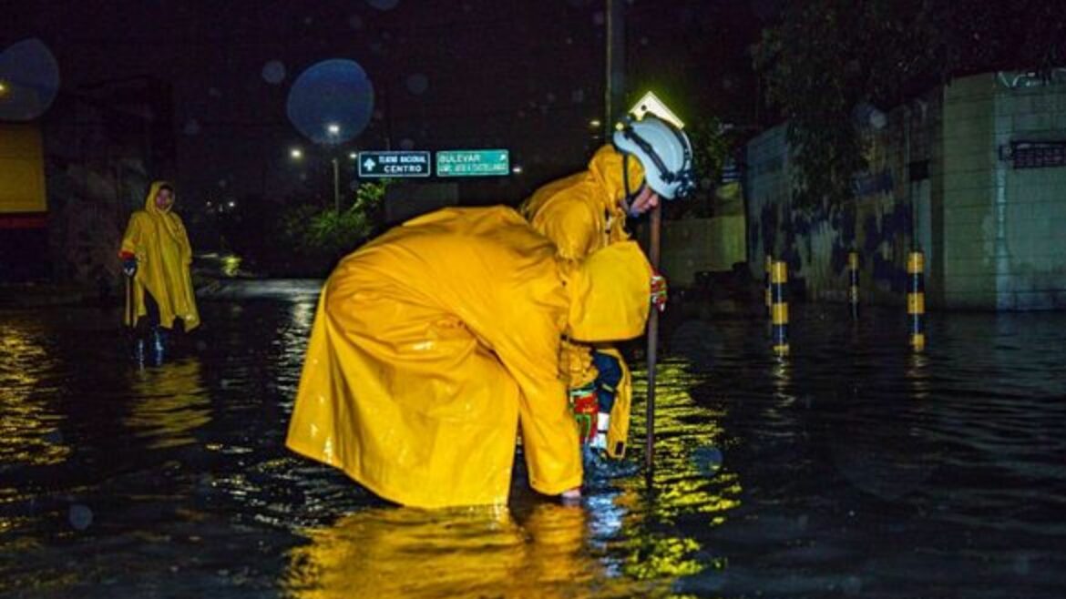 Protección Civil asegura que las inundaciones urbanas se debe a la gran cantidad de basura en los drenajes