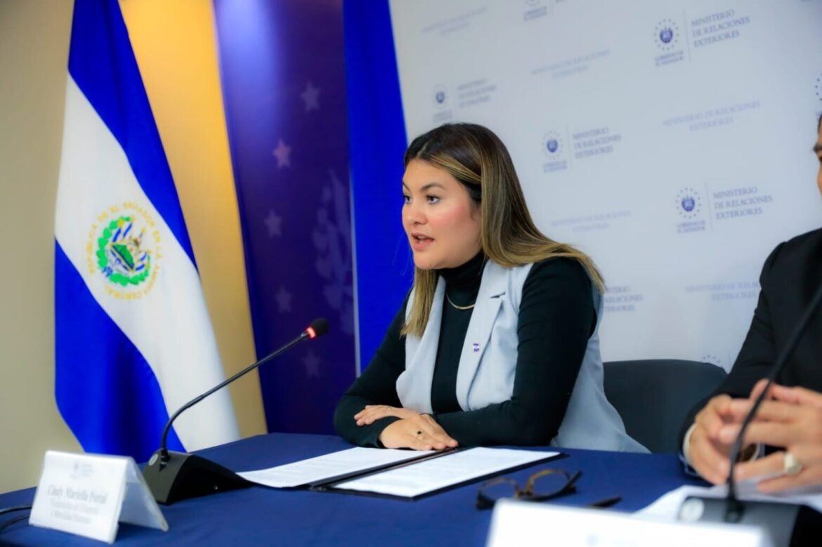 Viceministra Cindy Portal: «5 de cada 10 salvadoreños que han manifestado interés en regresar a su país ya han invertido en nuestra nación»