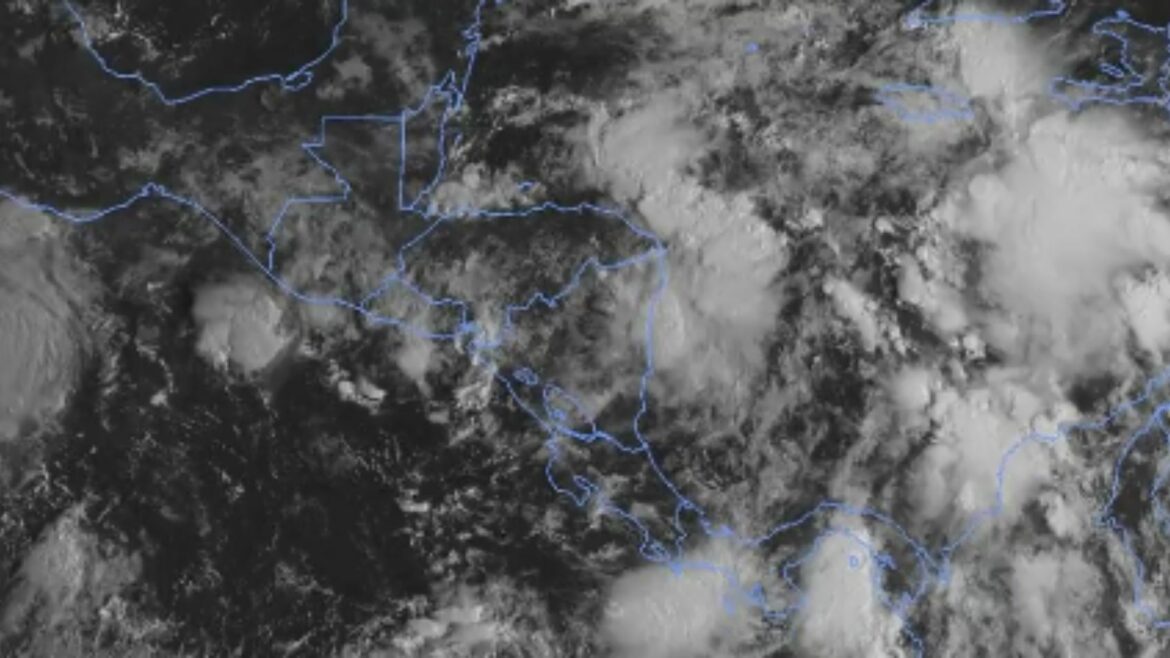 Prevén lluvias intermitentes a partir de horas de la noche de este domingo que podrían extenderse hasta finales de la semana