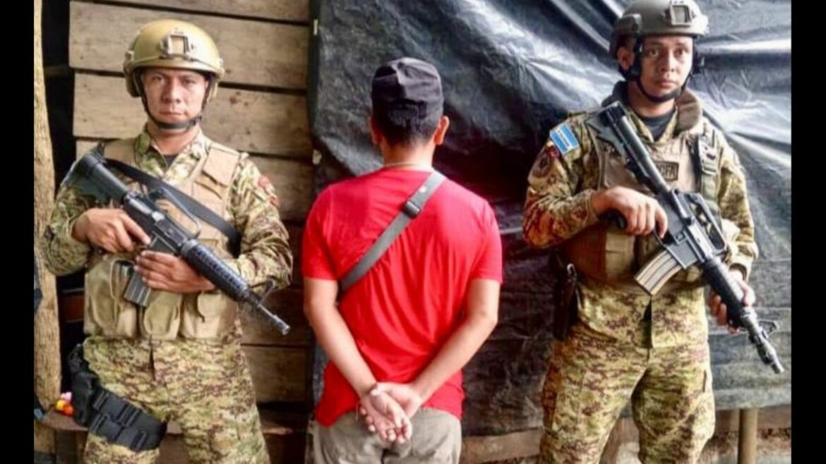 Detienen a adolescente que contenía información vinculada con la pandilla MS