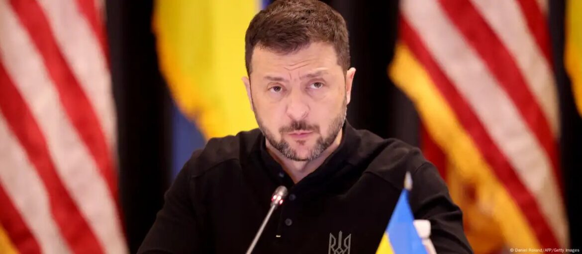Volodimir Zelenski llega a EE.UU. a presentar plan de victoria a Biden