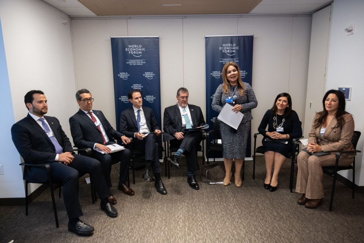 Ministra de Vivienda se reunió con empresarios en EE.UU: «Estamos listos para apoyar a quienes quieren invertir en vivienda social»