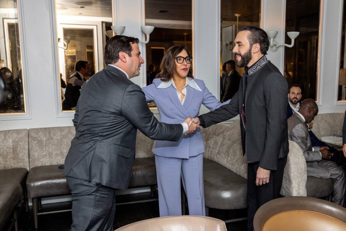 Presidente Bukele se reúne con la CEO de X, Linda Yaccarino