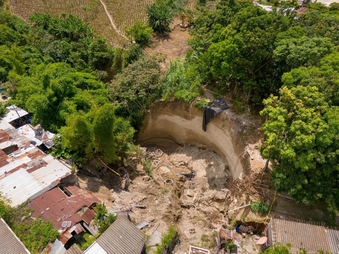 MOPT inicia obras de mitigación en cárcava ubicada en el distrito de Soyapango