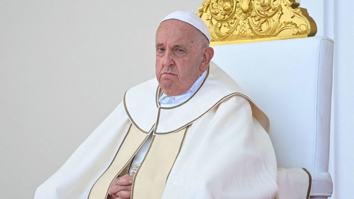 El papa afirma que la Iglesia debe pedir «perdón» por agresiones sexuales a menores