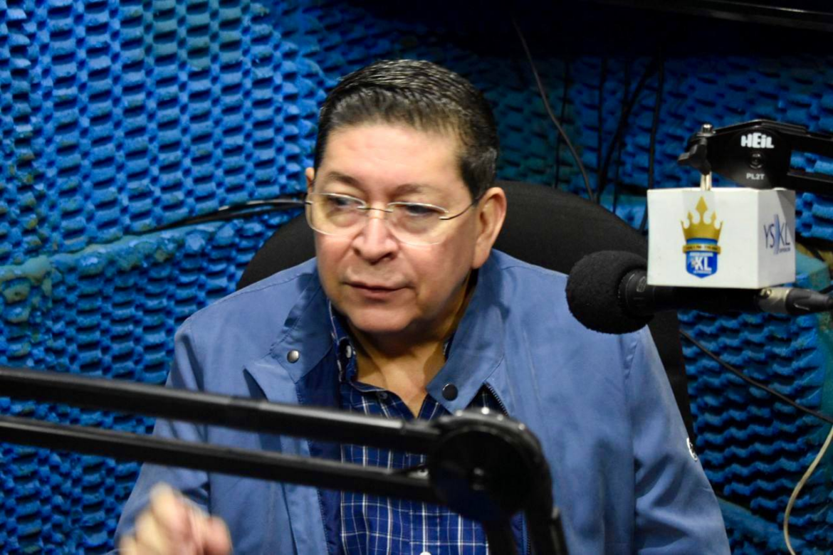 Araujo insta a la presidenta del TSE a estar «atenta» del trabajo de los magistrados de ARENA y del FMLN: «Tienen la oportunidad de convertirse en salvadoreños al servicio del país»