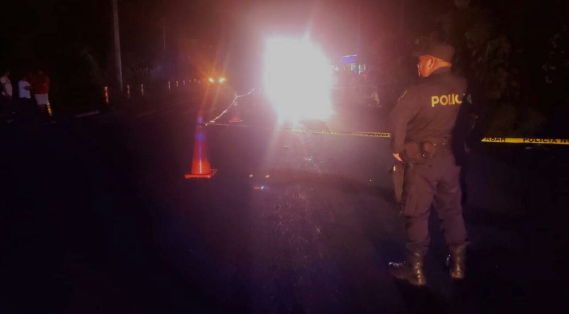 Un hombre fue atropellado por un vehículo y el responsable se dio a la fuga