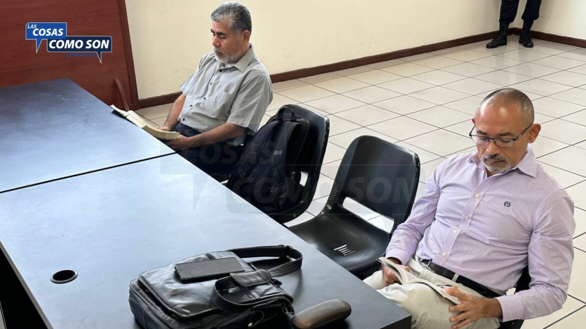FGR aseguró que presentó evidencia que «demuestra» que «hubo mala administración» de $510,000 para favorecer a ASOCAMBIO