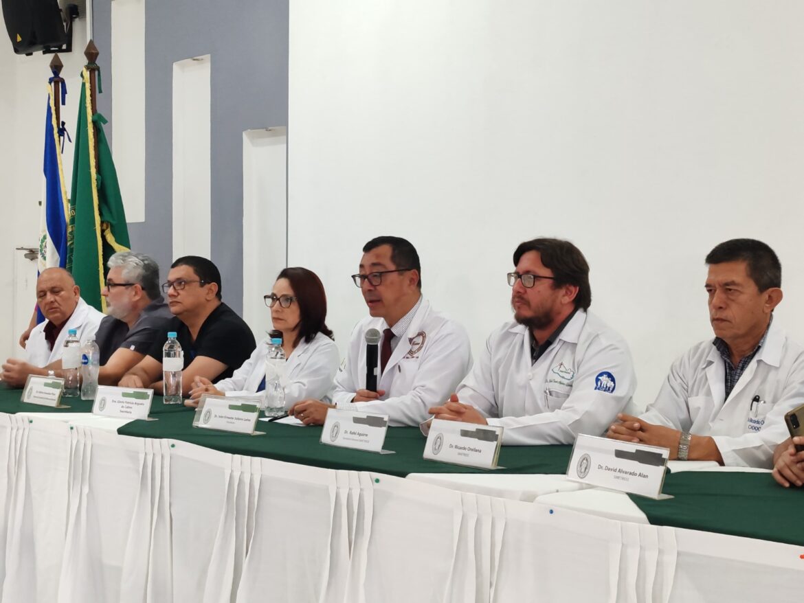 Presidente del Colegio Médico: «Nos encantaría que las prerrogativas que ofrecen a los médicos extranjeros, las tengan nuestros colegas en el sistema público de salud»
