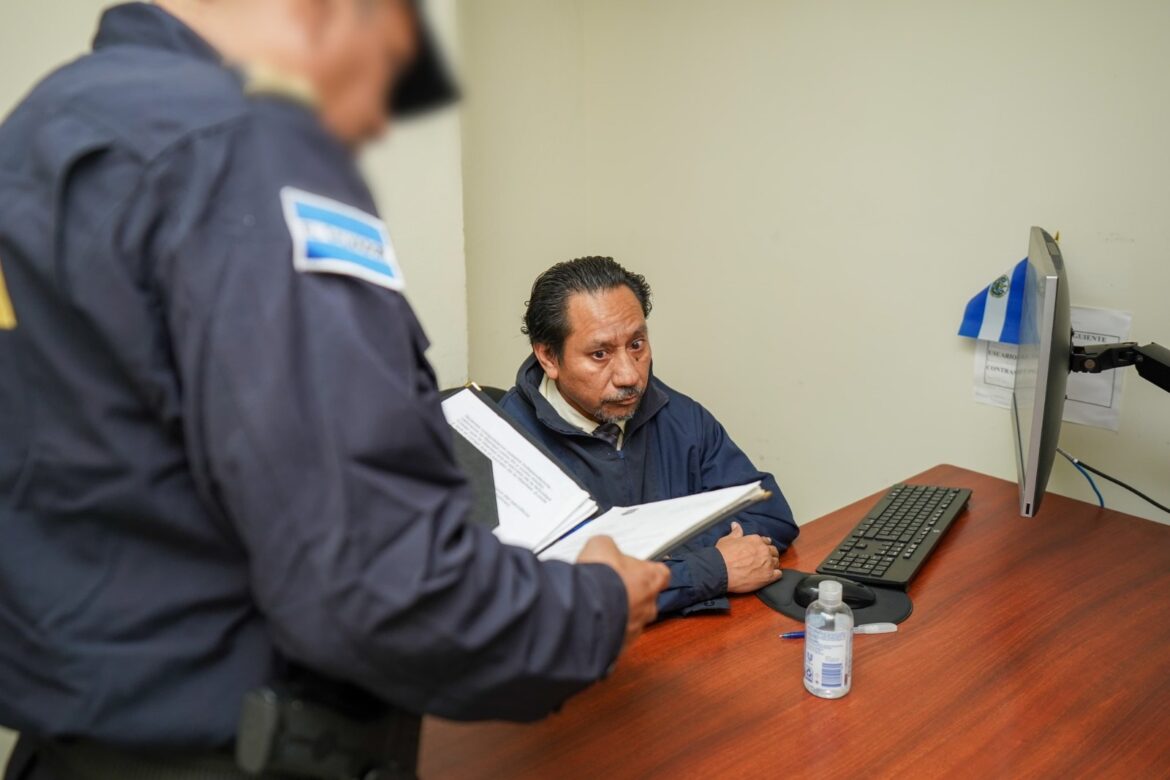 Capturan a fiscal auxiliar de la sede San Marcos tras revelar documentos oficiales y por conductas indeseadas de contenido sexual