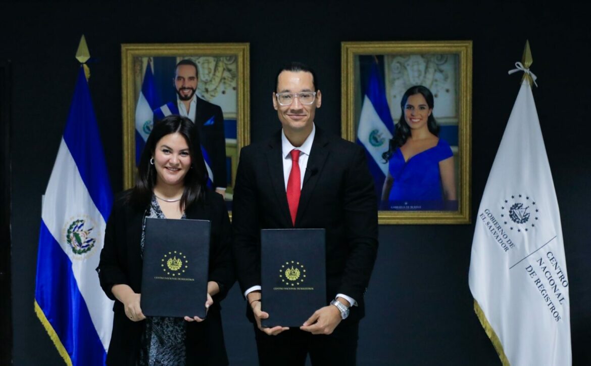 Cancillería y CNR firman convenio para que la diáspora adquiera de una forma más rápida, inmuebles y propiedades en el país