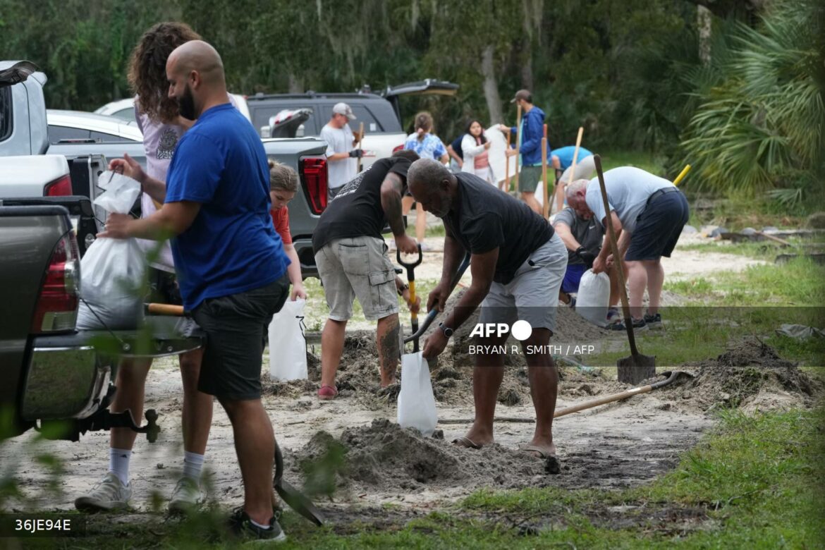 Florida se prepara para la llegada de un nuevo huracán