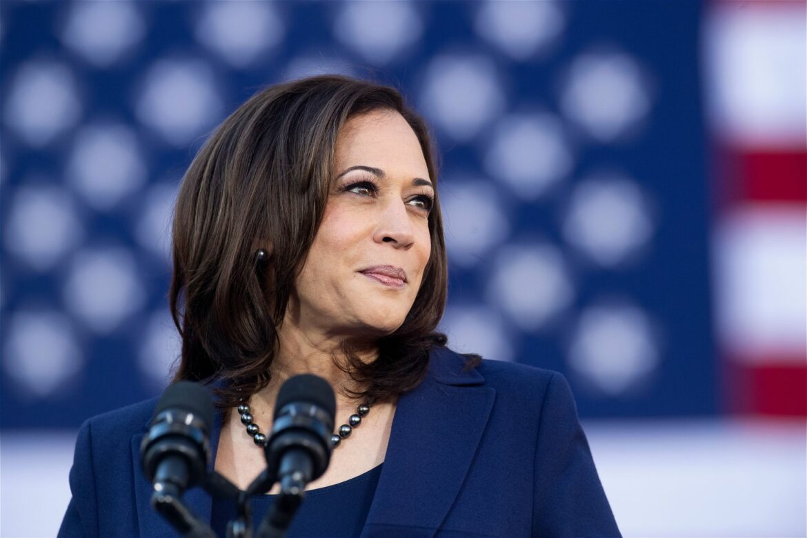 Harris aventaja a Trump en una encuesta del New York Times