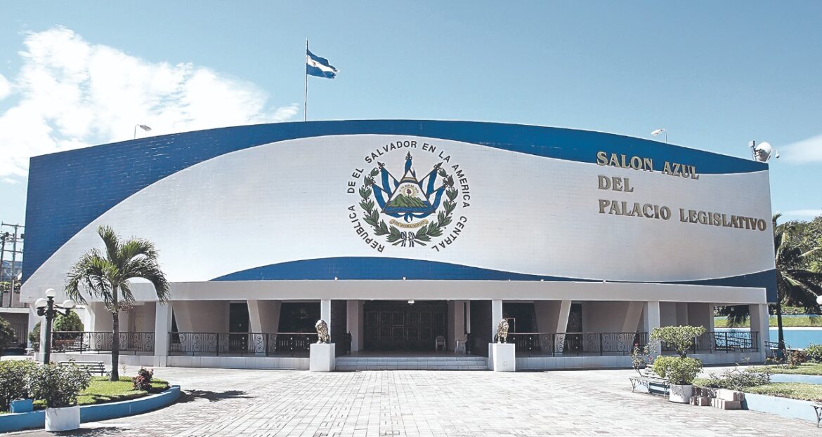 La propuesta del presupuesto de la Asamblea Legislativa 2025 será publicada, afirmó Castro