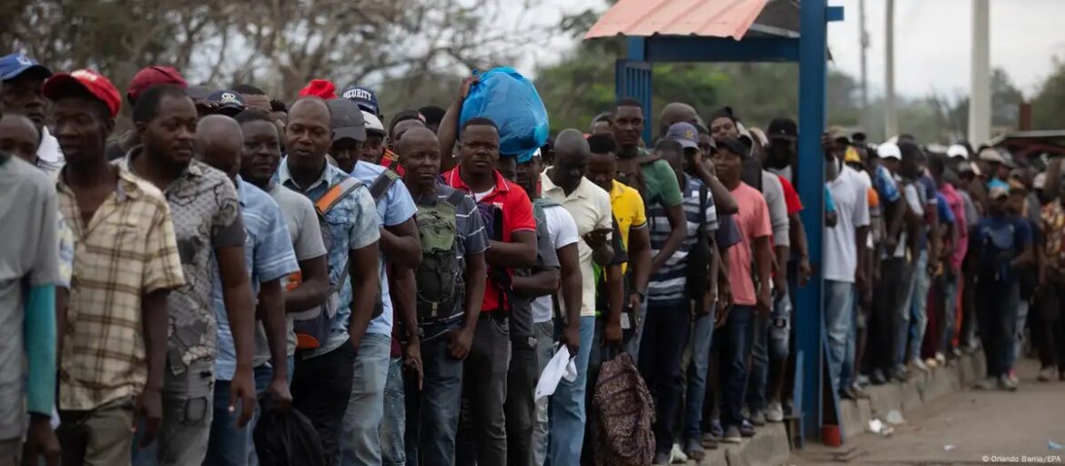 Haití alerta por deportación masiva de República Dominicana