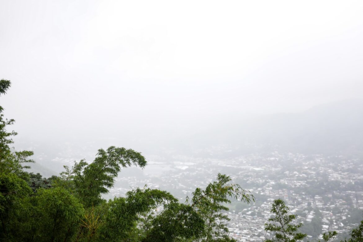 MARN prevé lluvias por influencia de onda tropical