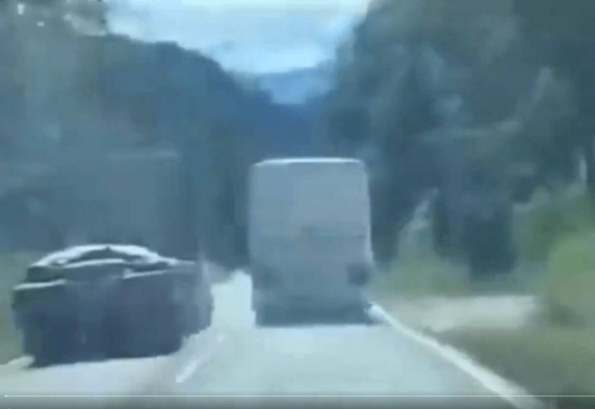 Como de película, hondureño Elías Valladares conductor de una “rastra” salvó la vida de varias personas en un autobús sin frenos