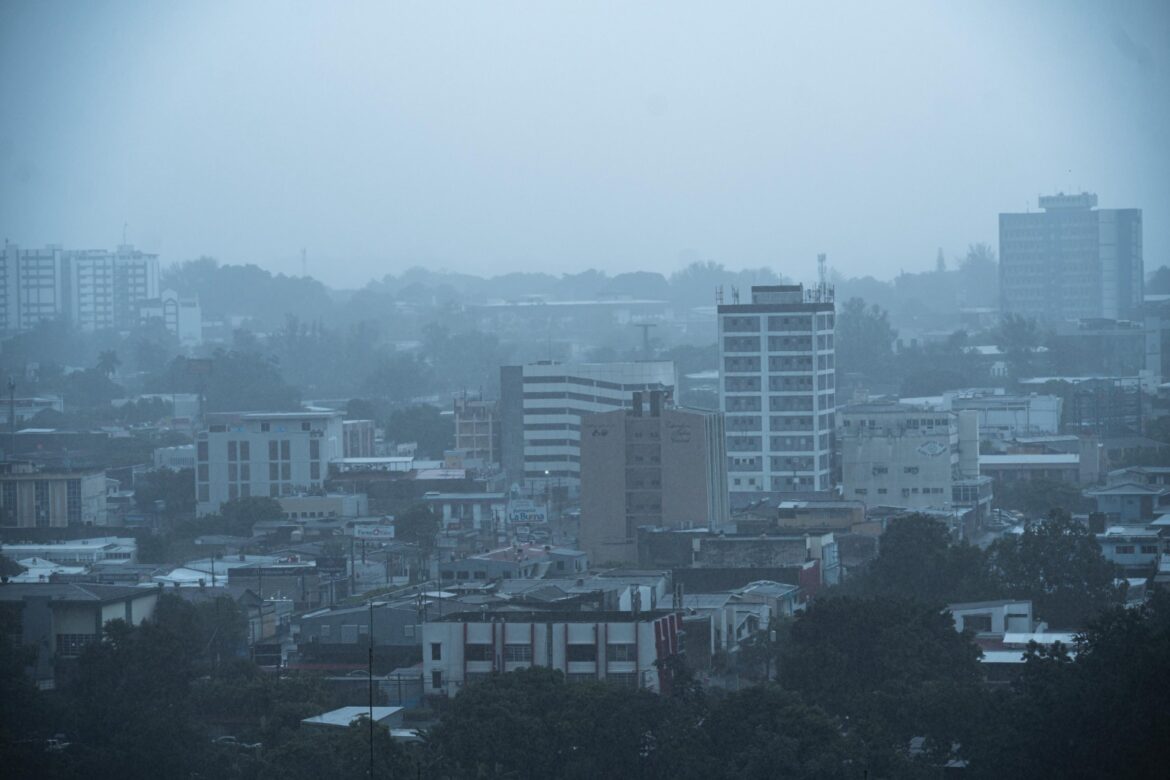 Director de Protección Civil: “La perspectiva climática por lluvias se extenderá hasta mediados de noviembre”
