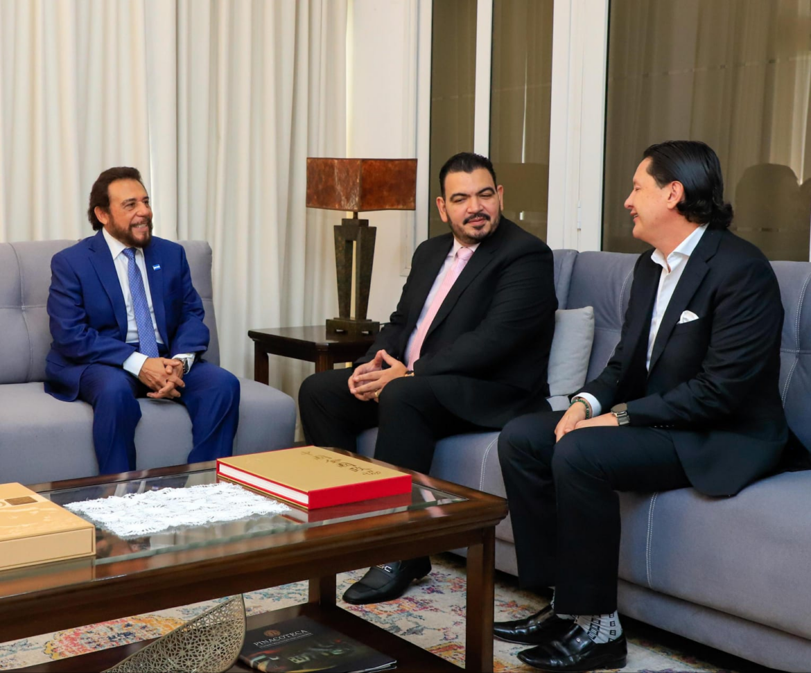 Vpdte. Ulloa, comisionado de DD.HH. y procurador general, reafirman compromiso por salvaguardar los derechos humanos de los salvadoreños
