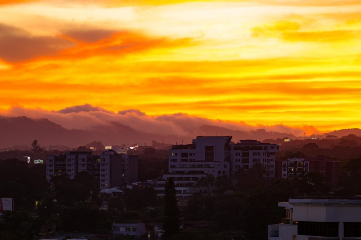 Diputados avalan que La Libertad Este y La Libertad Costa formen parte del Área Metropolitana de San Salvador