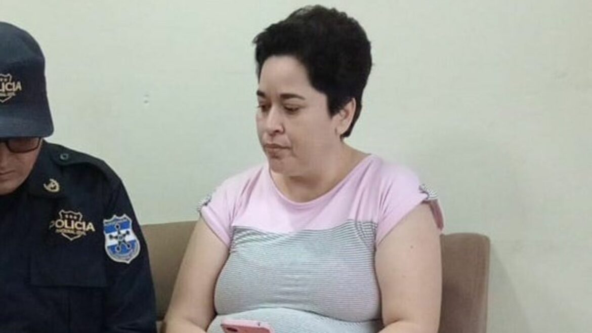 Mujer reportada como desaparecida dijo a la FGR que su ausencia fue voluntaria