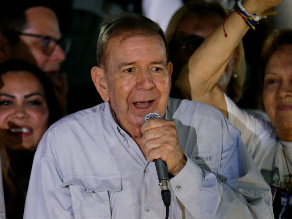 Parlamento de Panamá reconoce a Edmundo González como presidente y solicita orden de captura contra Maduro