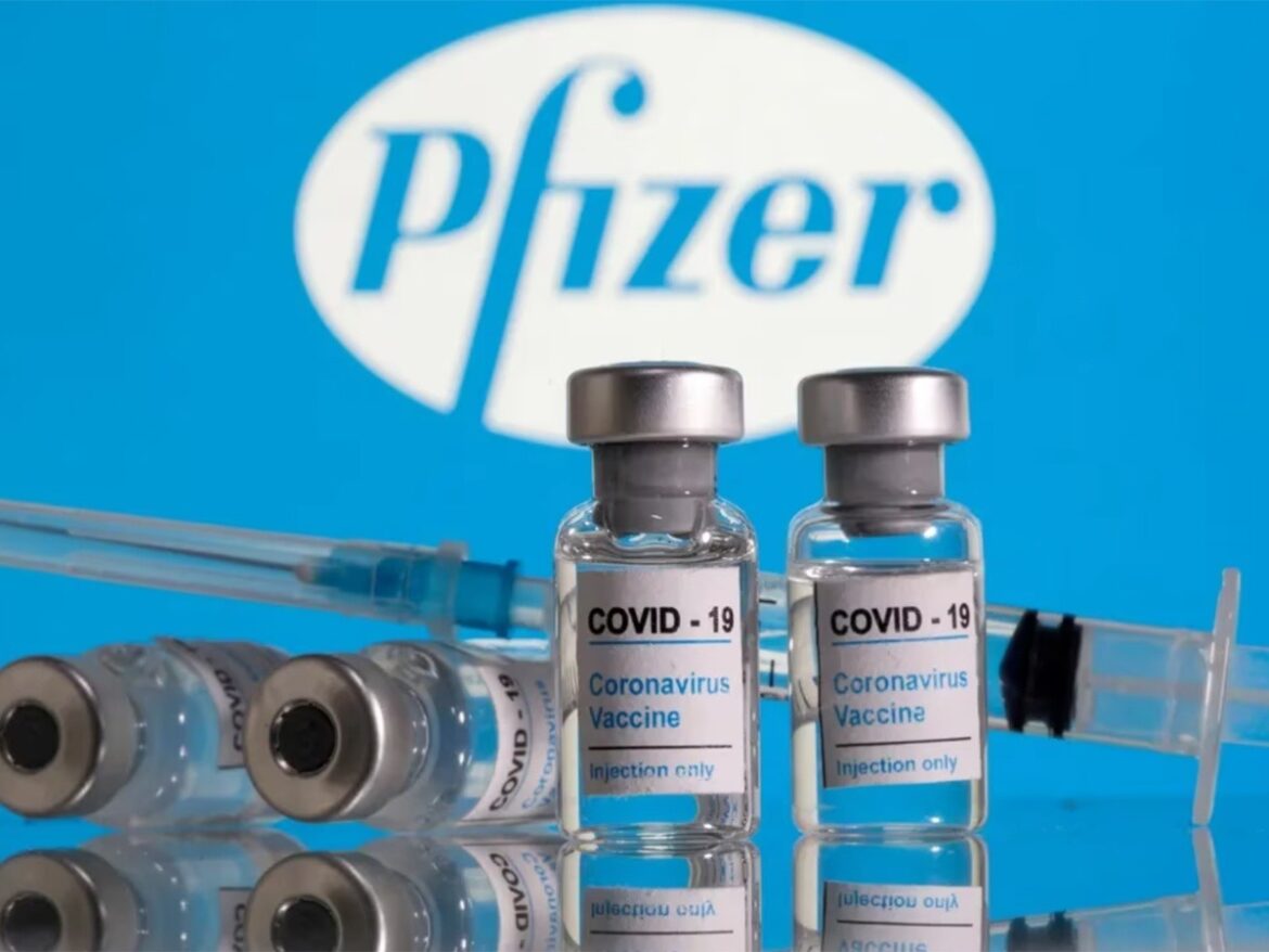 Pfizer mejora los beneficios previstos por sus productos contra el covid-19
