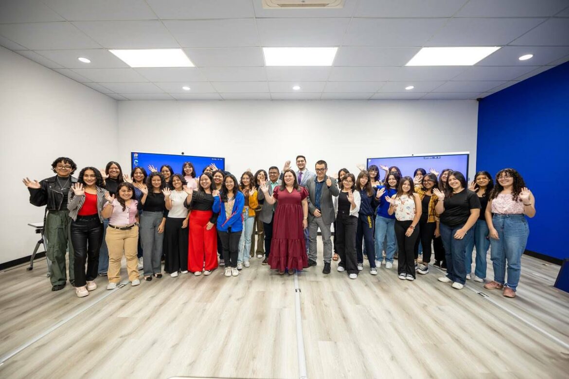 Google abre oficialmente el nuevo Centro de Desarrollo de Habilidades y Especialización en El Salvador