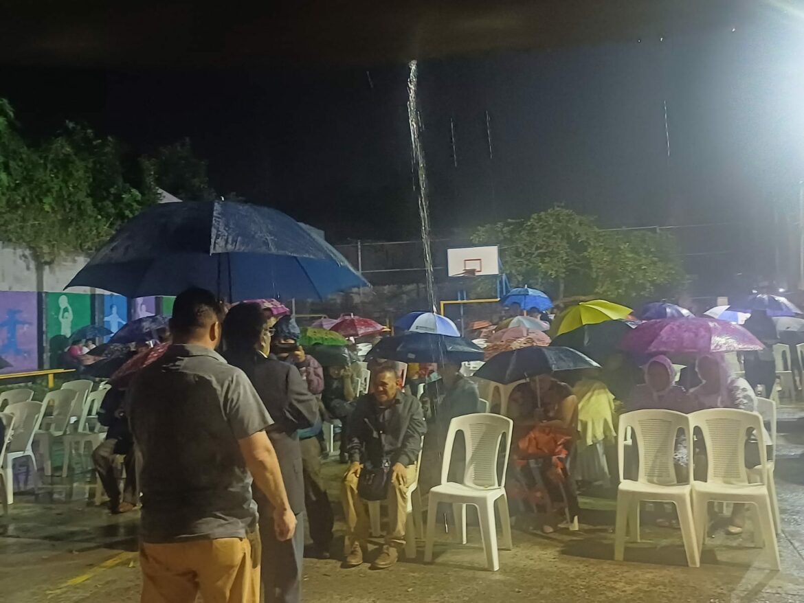 Pastor general de la Iglesia del Camino, Mauricio Navas predicó en la campaña que realizaron en San Martin
