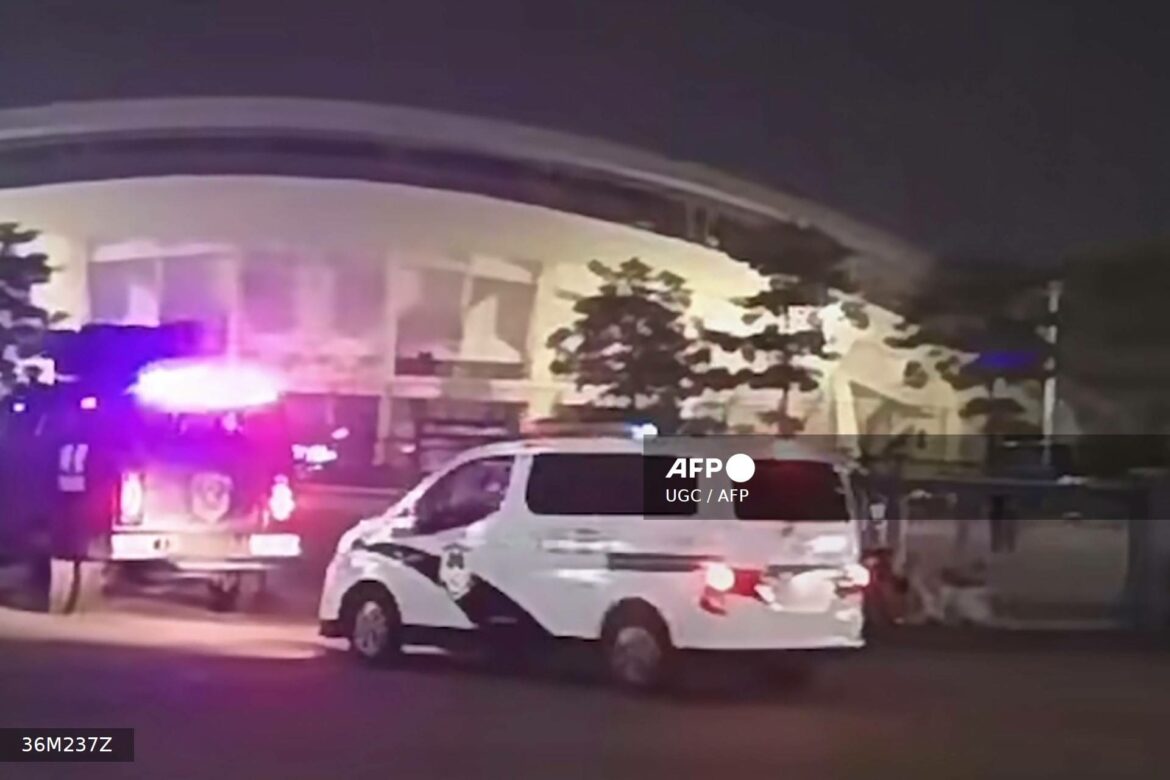 Embestida con coche en el sur de China deja 35 muertos y decenas de heridos