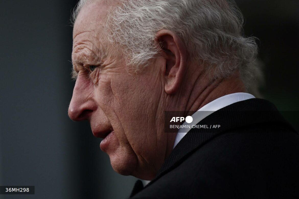 El rey Carlos III cumple 76 años con poco que celebrar