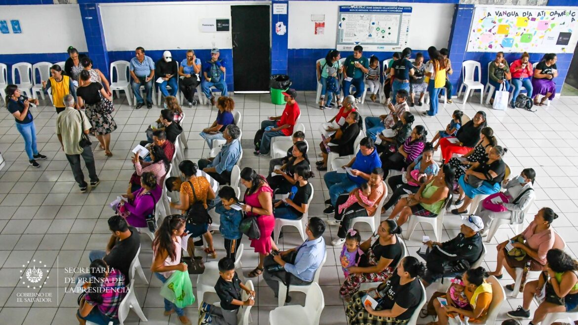 Feria Integra en el Instituto Nacional José Damián Villacorta, Santa Tecla