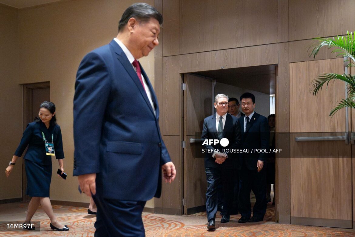 Xi Jinping se reúne con alemán Scholz al margen del G20