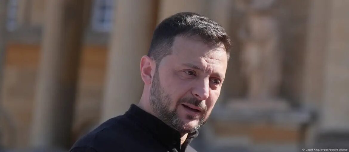 Zelenski: Si EE.UU. recorta la ayuda militar «perderemos»