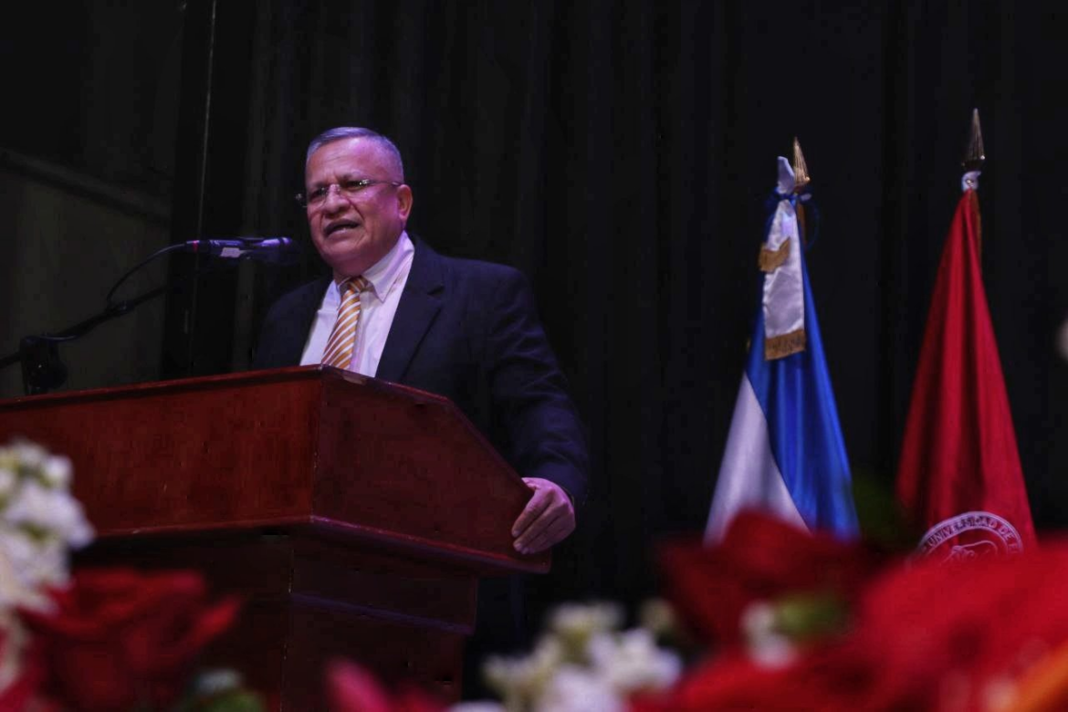 «Lamentablemente, el sistema educativo está en crisis», vicerrector administrativo de la UES