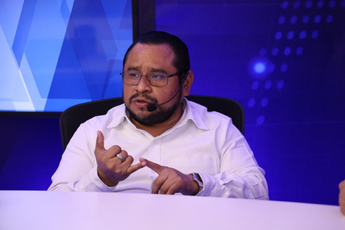 “Es inaceptable que supuestos líderes utilicen a las organizaciones sindicales para fines políticos», Francisco Ayala de la USS