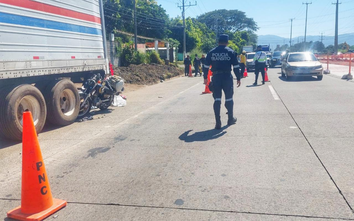 Un motociclista murió a la altura de San Juan Opico