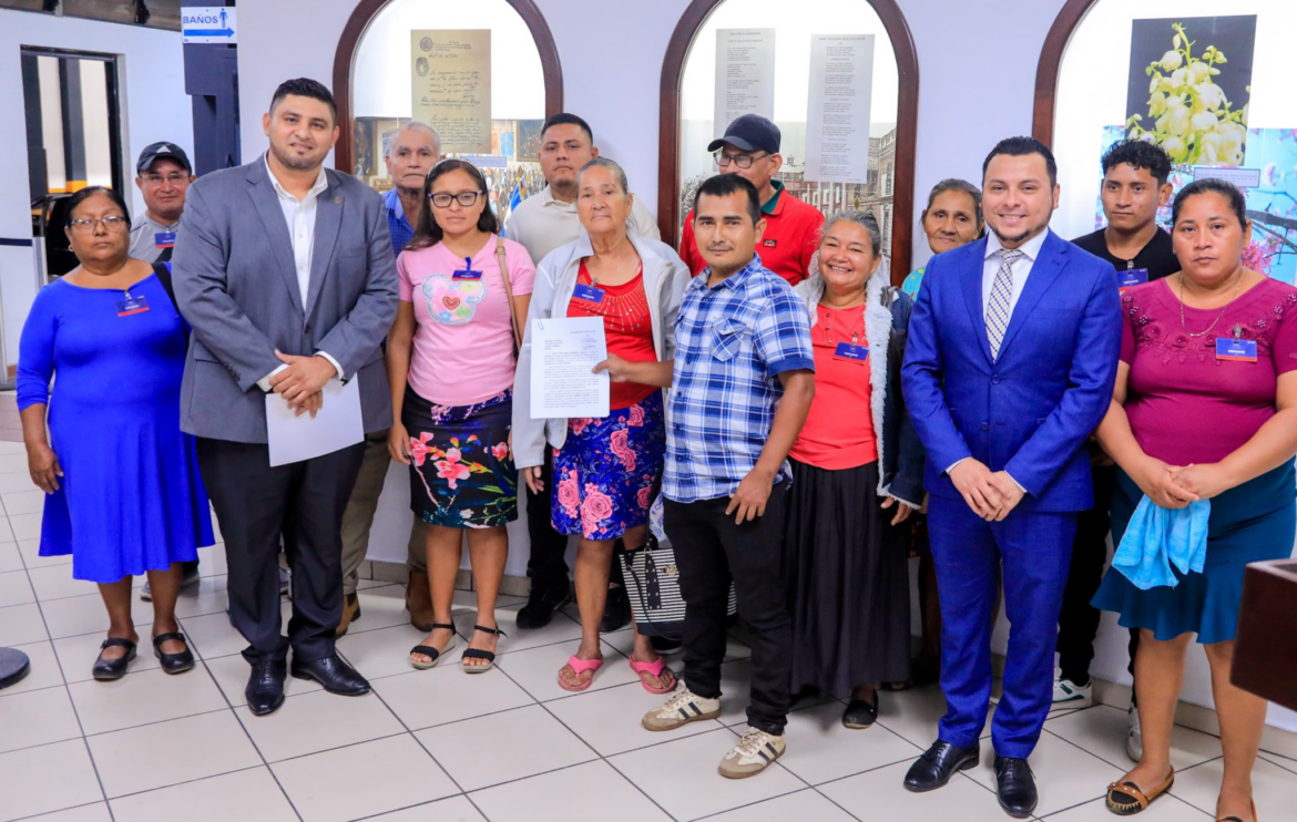 Diputados de Nuevas Ideas buscan legalizar las propiedades de 45 familias en Jiquilisco